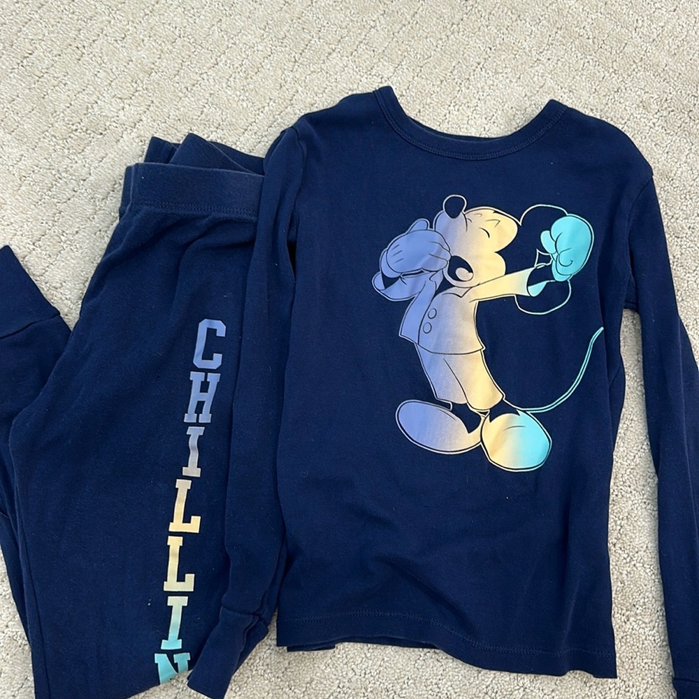 GAP KIDS DISNEY ✨ pajamas